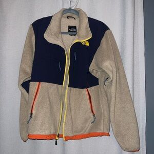 North Face zip up jacket men’s